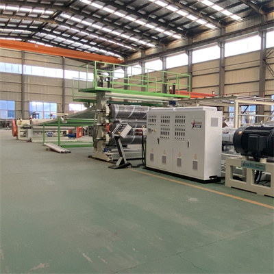 ABS-jääkaapin läpipainopakkauslevykone