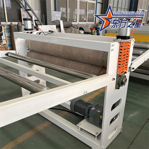 ABS-jääkaappi, lämpömuovaava ekstruuderi