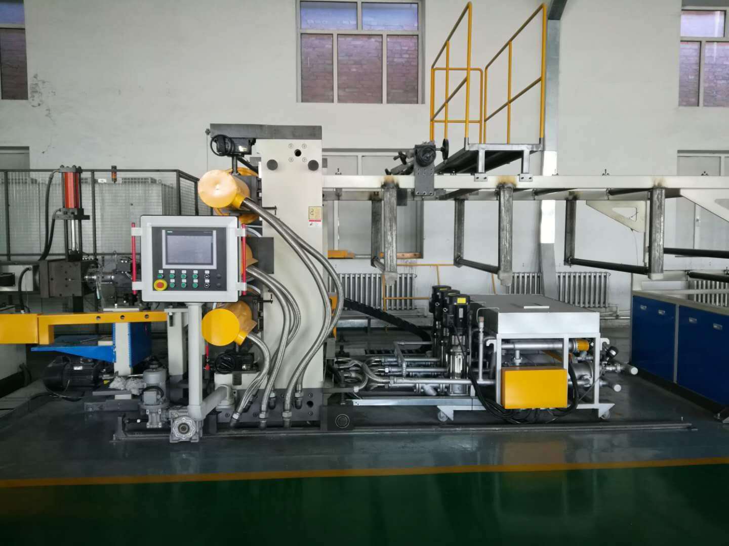 HDPE-geosoluekstruusiolaitteiden tehdasmyymälä