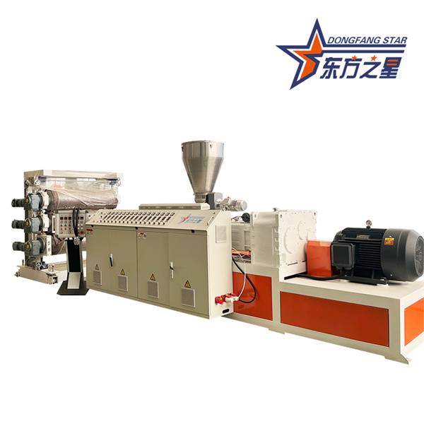 PVC:n jäykän läpinäkyvän levyn ekstruusiolinja